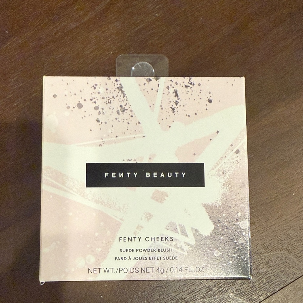 Fenty Beauty Suede Powder Blush - lolly poppy